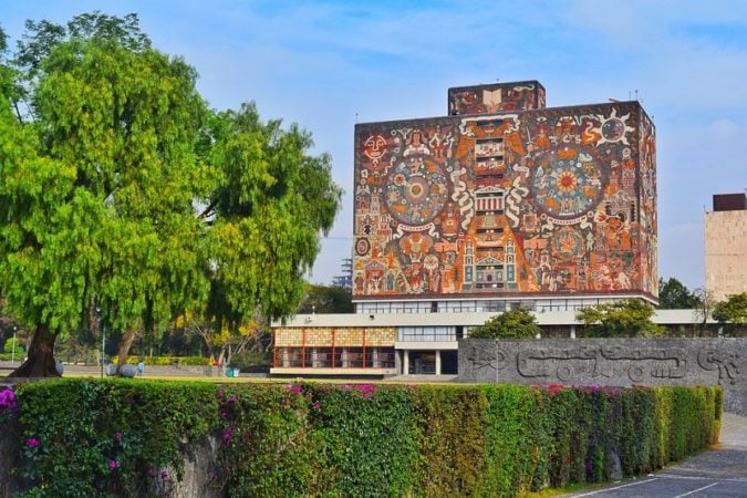 universidad pública en México. 